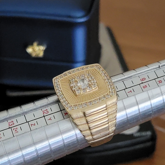 PRECIOUS RING - SOLID 14K GOLD - Picture 5 of 8